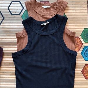 Cropped Black and Brown Ribbed Tank Tops